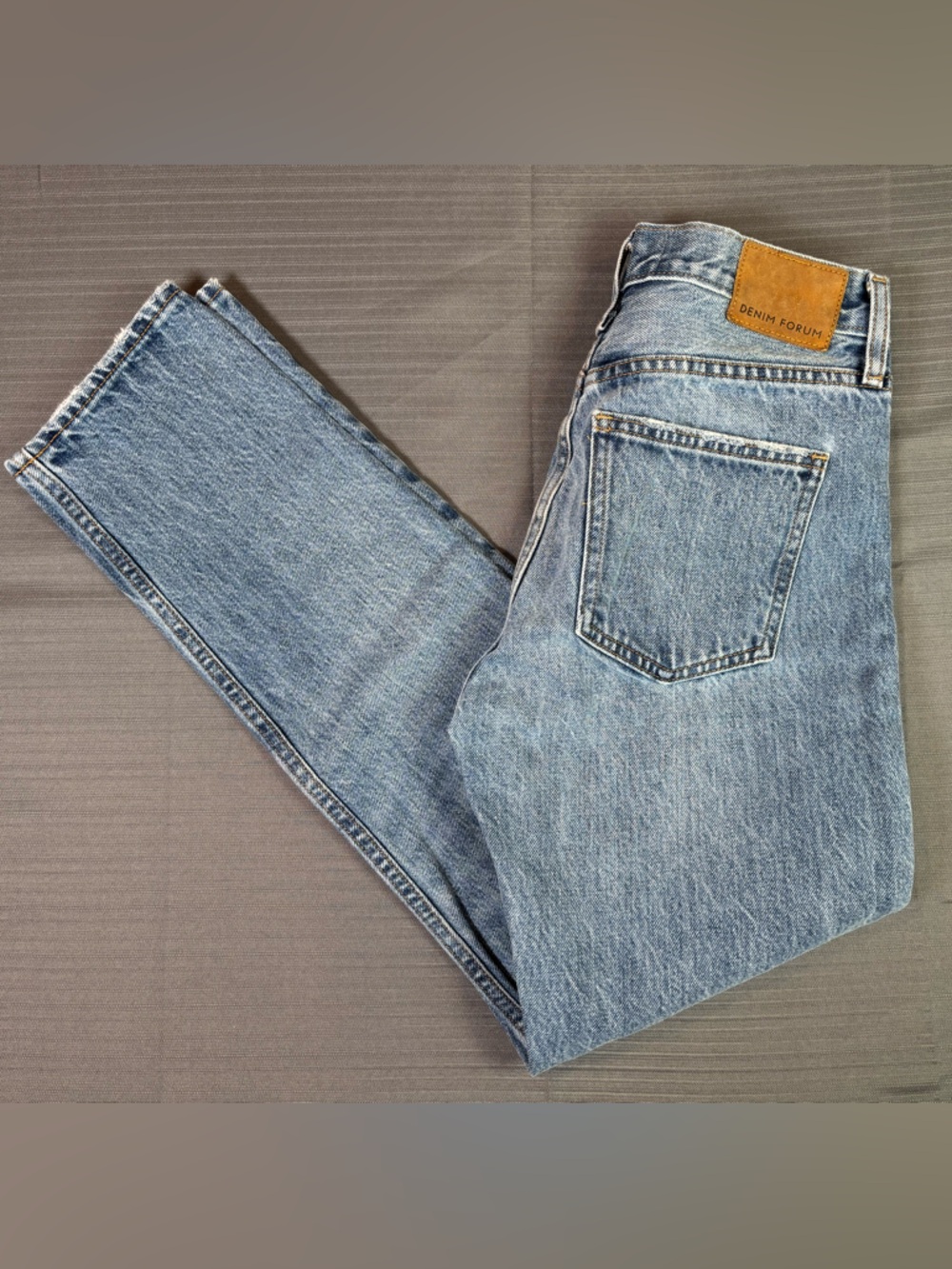 Denim Forum The Ex Boyfriend Jeans Size 24 Light Wash Straight Leg Aritzia